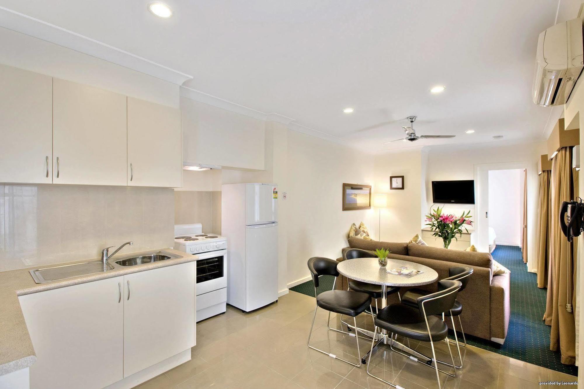 Melbourne'S Princes Park Hotel Екстер'єр фото